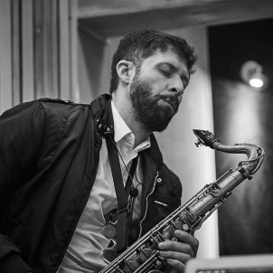 Адриан Терразас-Гонсалез (Adrián Terrazas-Gonzalez)