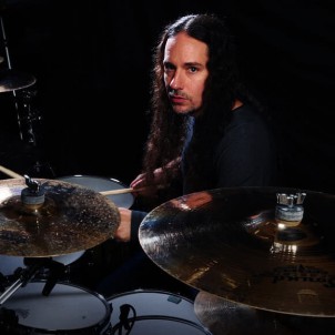 Дерек Родди (Derek Roddy)