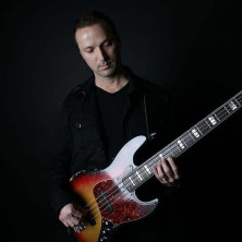 Альфредо Градо (Alfredo Grado)