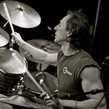 Кофи Бейкер (Kofi Baker)