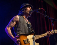 Микрофоны Samson Q8 на профессиональной сцене!