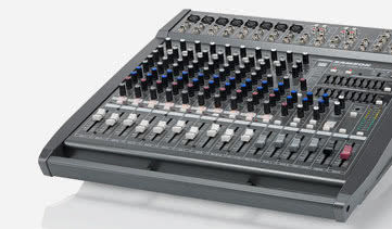 Фото Samson активные микшеры